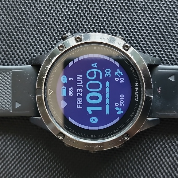 Garmin Fenix 5 - Picture 3 of 4
